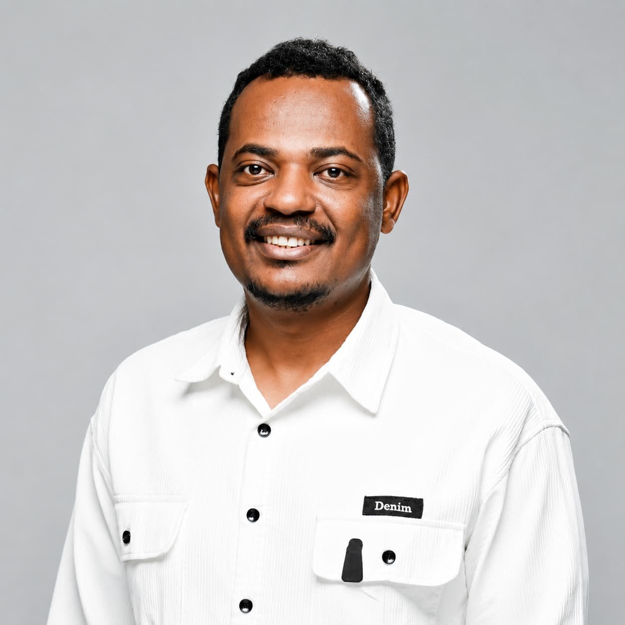 ايمن عبدالسلام